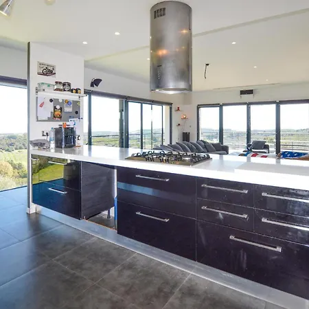 度假居 Amazing In With Kitchen *